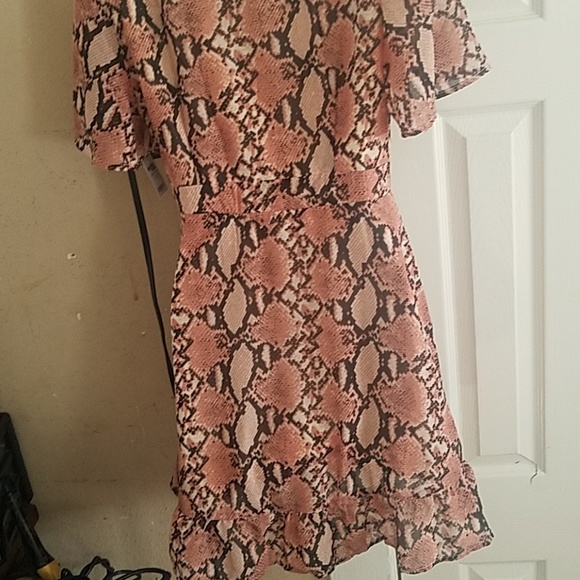 Snake skin ruffled dress - Picture 4 of 4